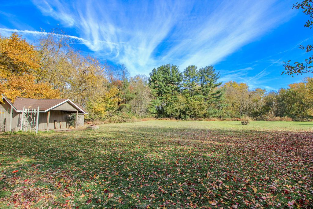 Photo of 7115 State Place, Merrillville, IN 46410 (MLS # 830528)