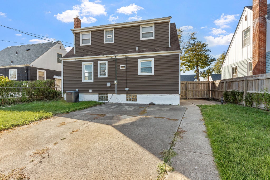 Photo of 5507 Wegg Avenue, East Chicago, IN 46312 (MLS # 847102)