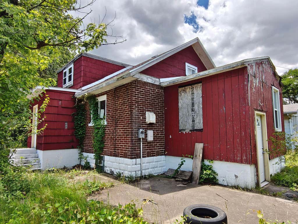 Photo of 834 E 41st Avenue, Gary, IN 46409 (MLS # 840984)