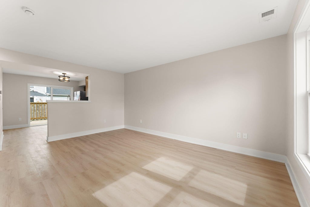 Photo of 1011 Windsor Lane, Dyer, IN 46311 (MLS # 840788)