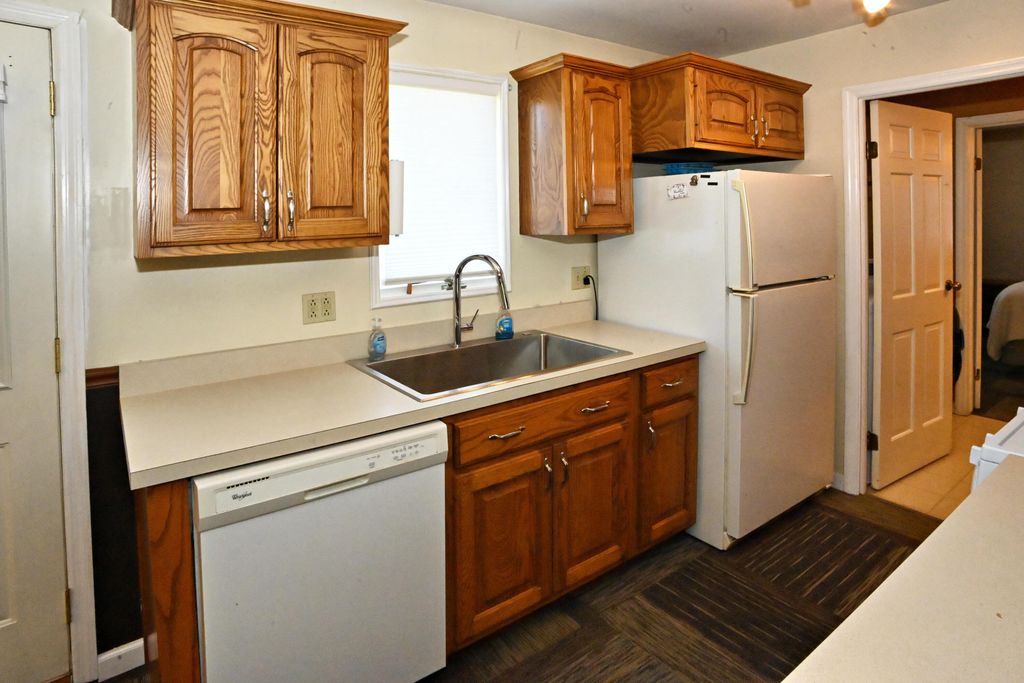Photo of 2704 Kellee Court, Valparaiso, IN 46383 (MLS # 838734)
