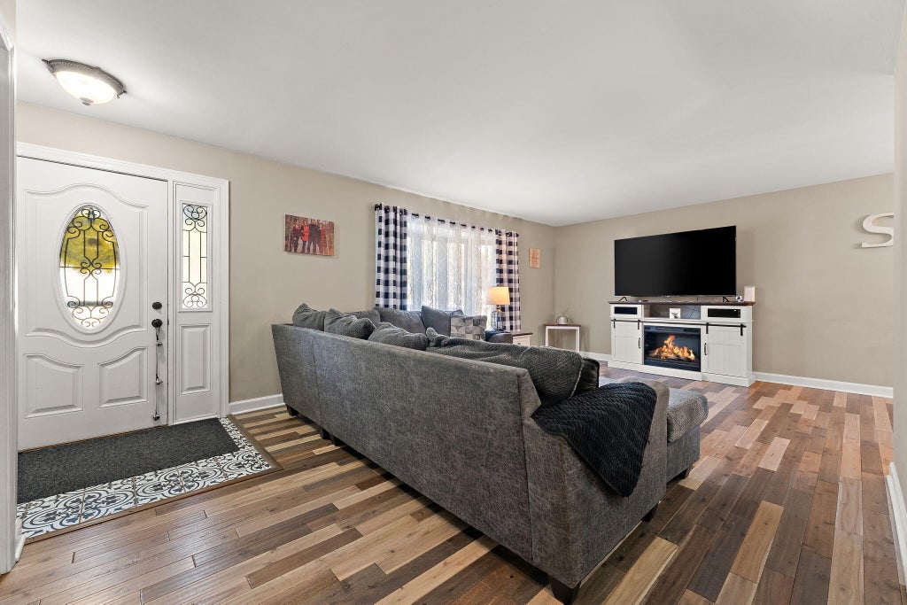 Photo of 3167 Westwind Court, Crown Point, IN 46307 (MLS # 845055)