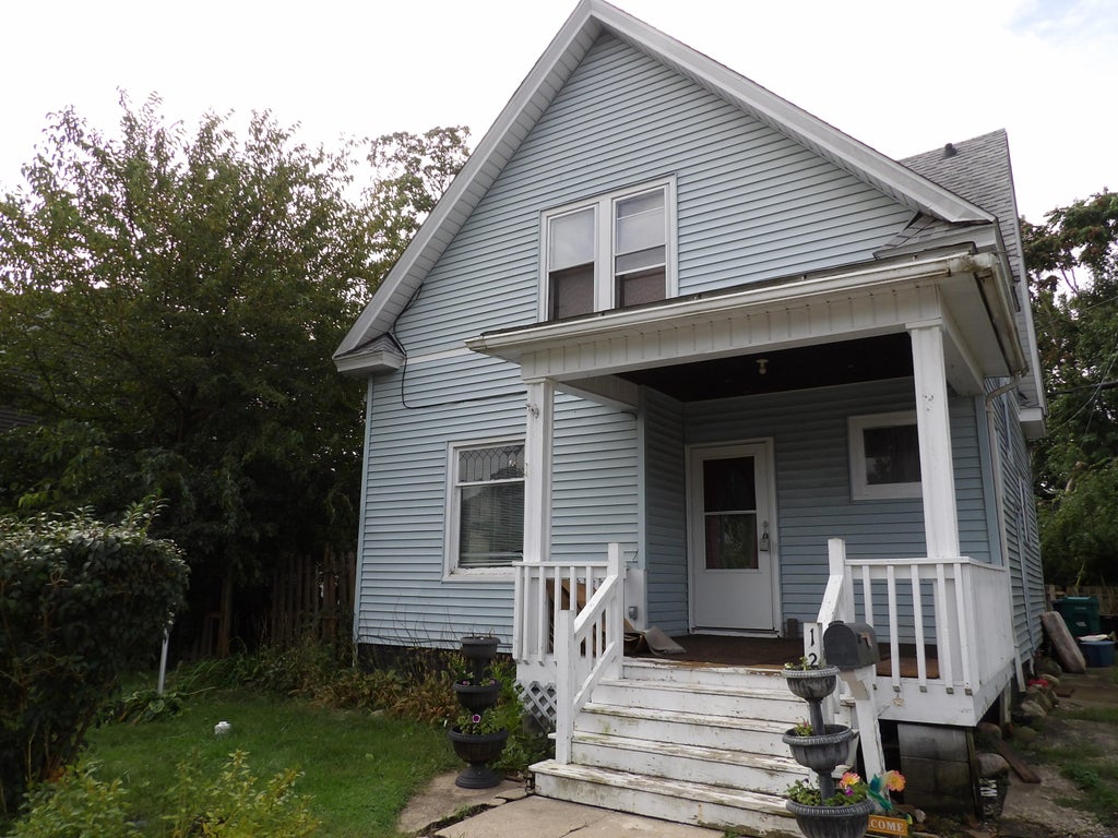 Photo of 1208 Jackson Street, La Porte, IN 46350 (MLS # 845662)