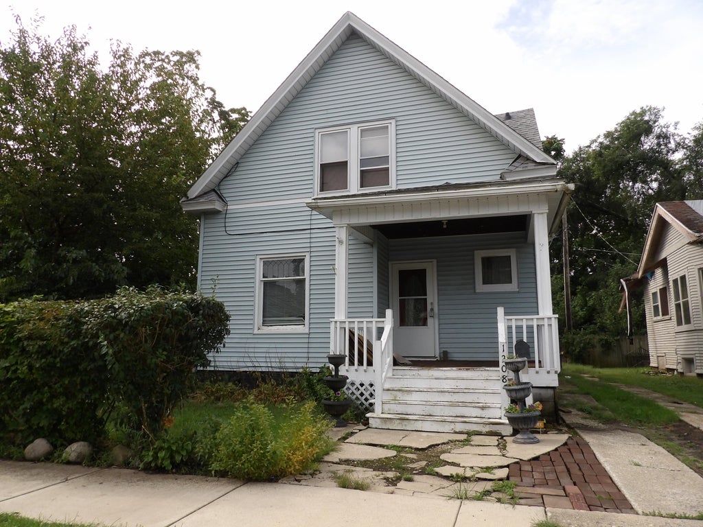 Photo of 1208 Jackson Street, La Porte, IN 46350 (MLS # 845662)