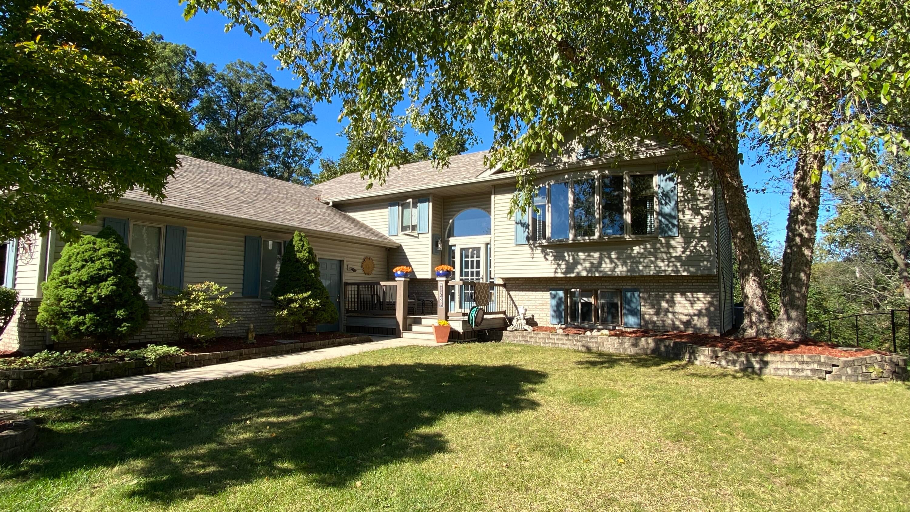13310 Robin Drive