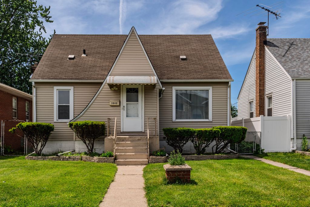 Photo of 3940 Towle Avenue, Hammond, IN 46327 (MLS # 839646)