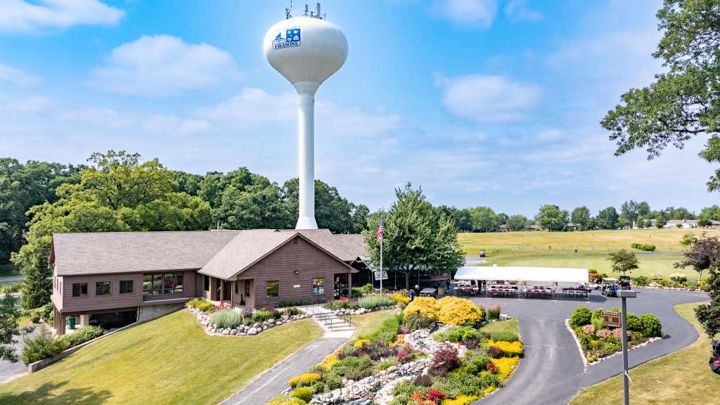 Photo of 3888 Brookside Drive, Crown Point, IN 46307 (MLS # 843832)