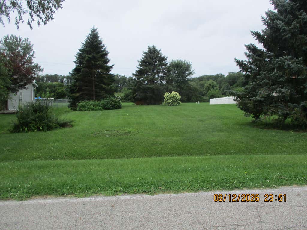 Photo of 3888 Brookside Drive, Crown Point, IN 46307 (MLS # 843832)