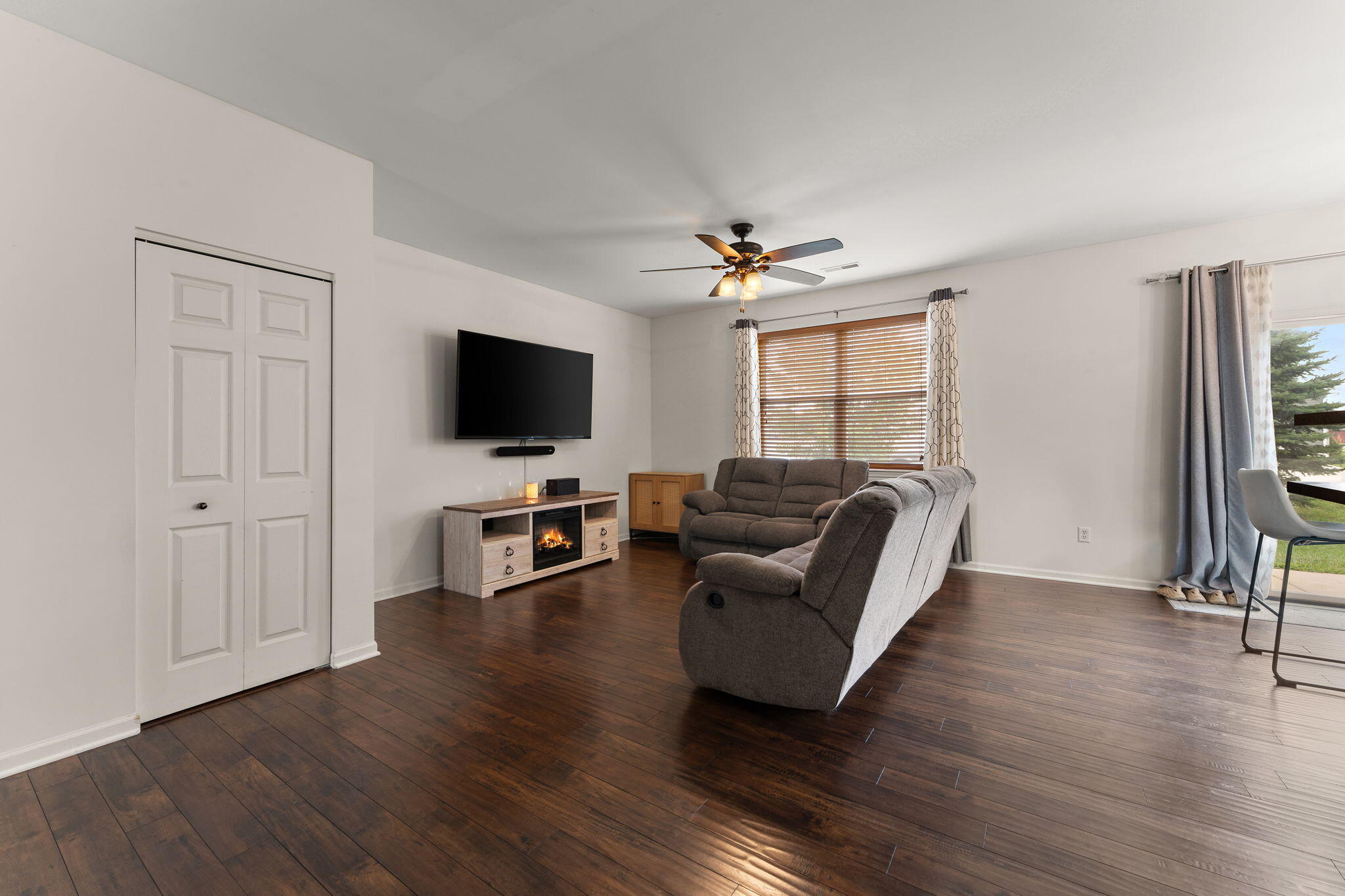 5309 Bel Aire Lane
