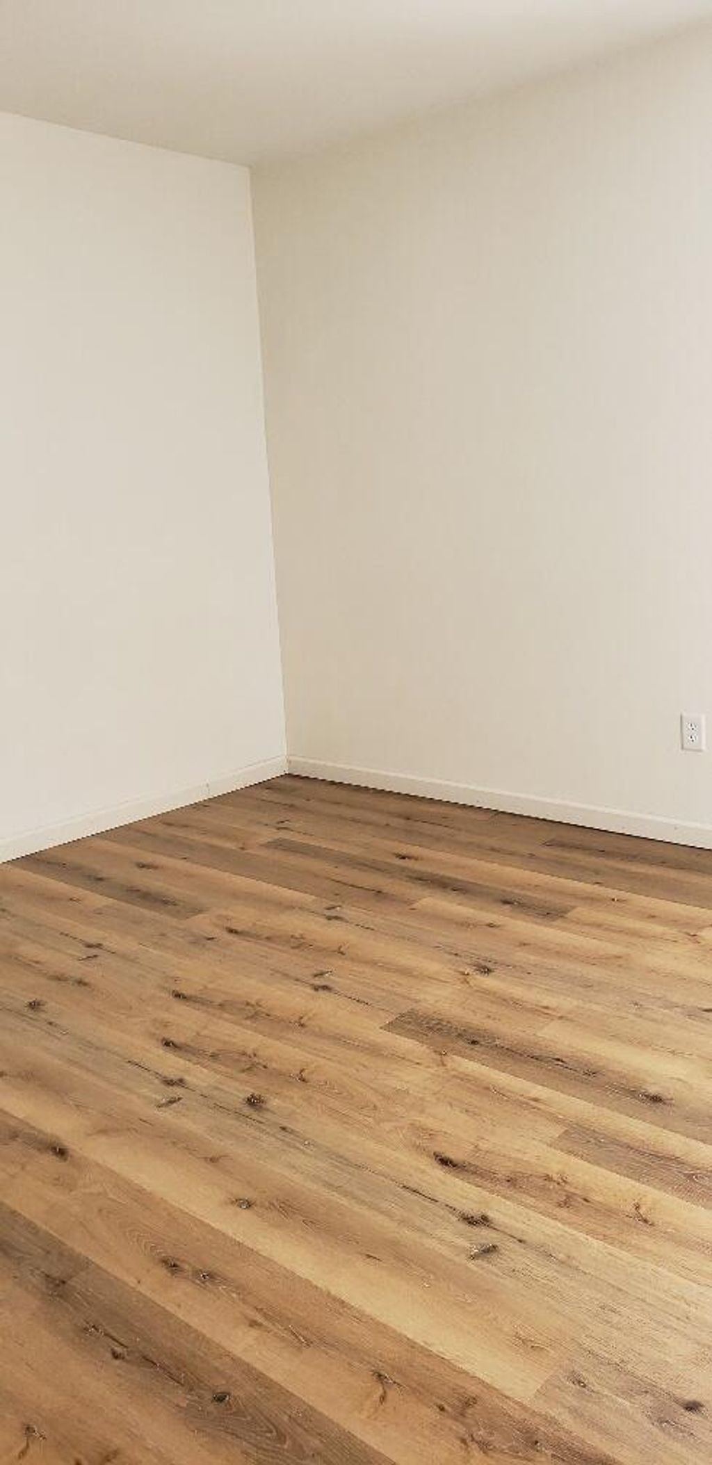 Photo of 384 Lahonda Drive, Valparaiso, IN 46385 (MLS # 833268)