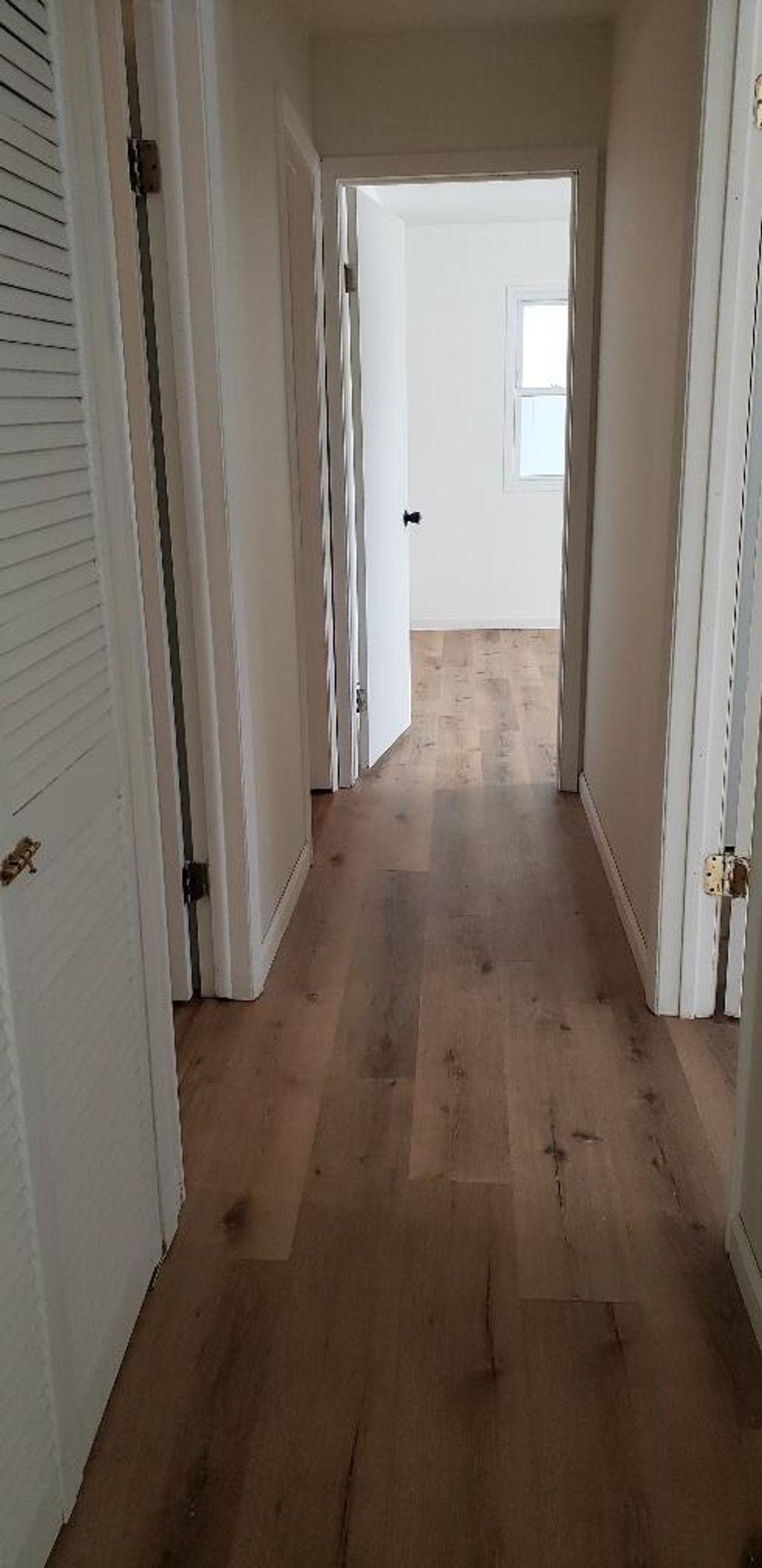 Photo of 384 Lahonda Drive, Valparaiso, IN 46385 (MLS # 833268)