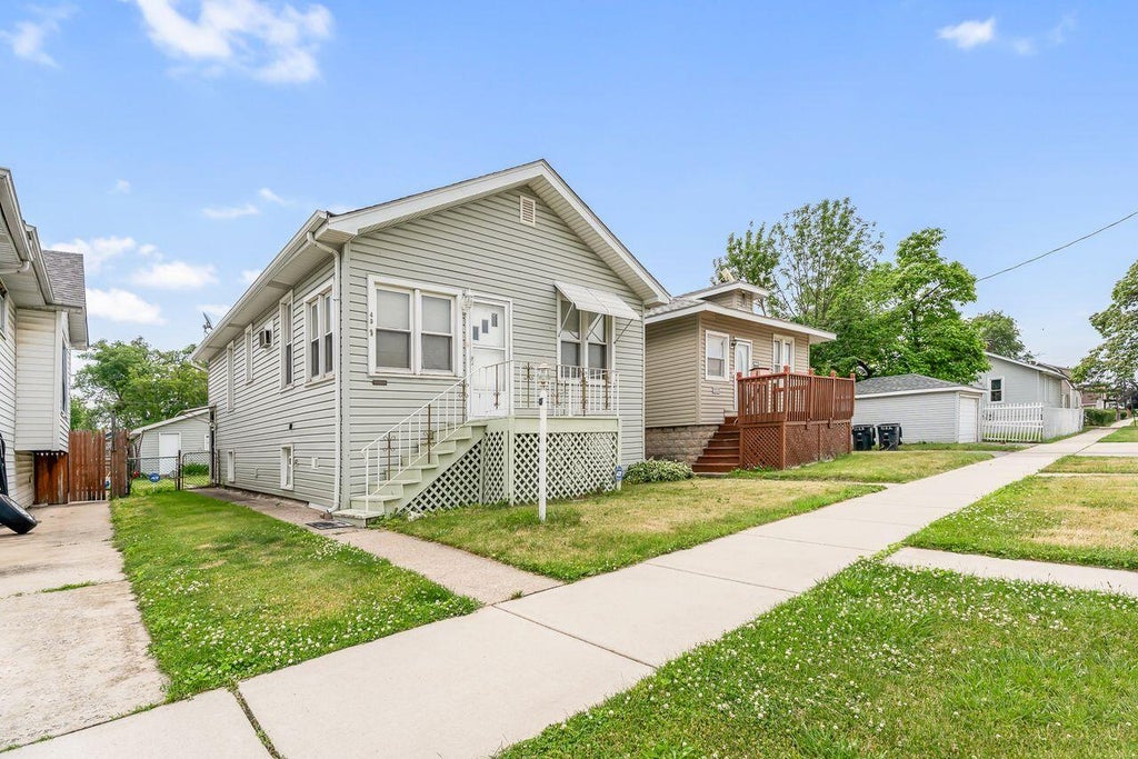 Photo of 4333 Homerlee Avenue, East Chicago, IN 46312 (MLS # 840409)
