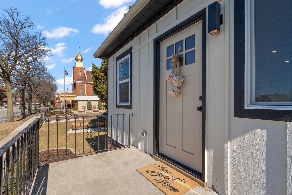 Photo of 2017 Clark Street, Whiting, IN 46394 (MLS # 834297)