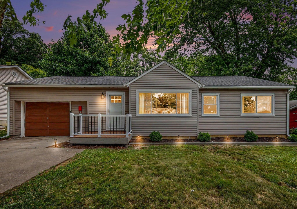 Photo of 706 Milton Street, Valparaiso, IN 46385 (MLS # 843249)