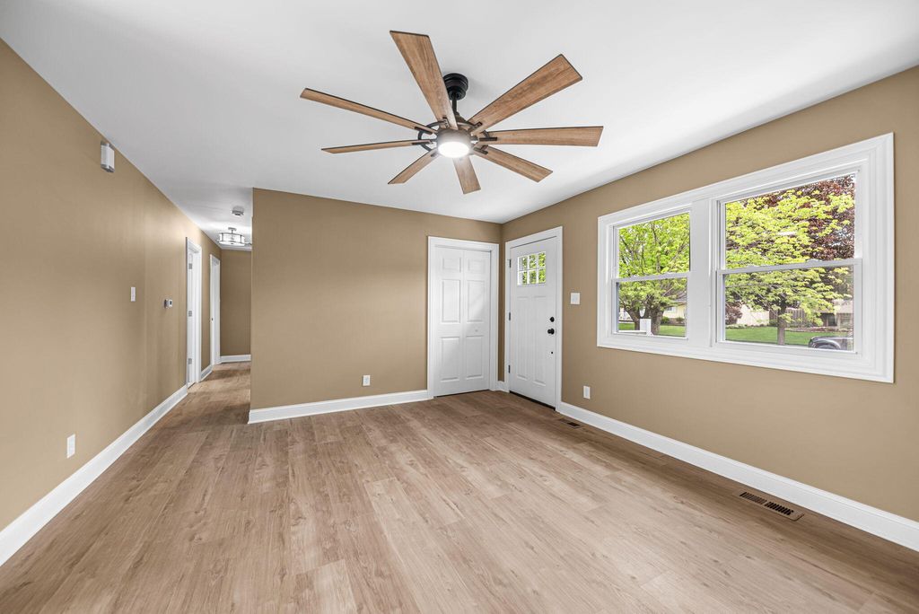 Photo of 1212 Cedar Lane, Dyer, IN 46311 (MLS # 838356)