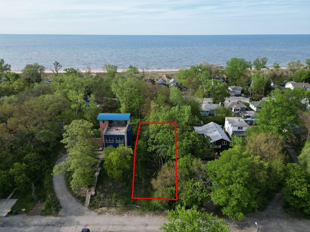 Photo of 7632 Maple Avenue, Gary, IN 46403 (MLS # 836670)