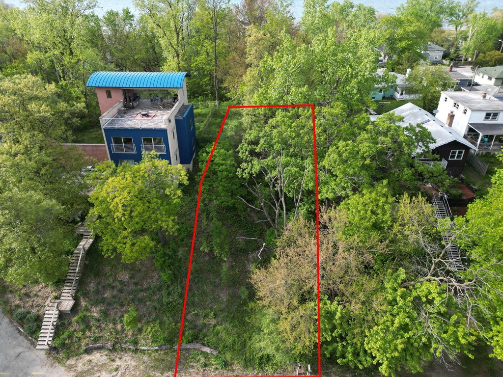 Photo of 7632 Maple Avenue, Gary, IN 46403 (MLS # 836670)