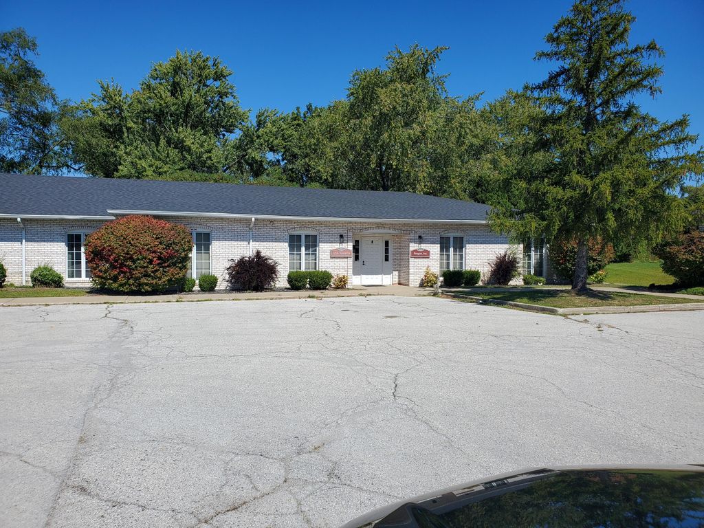 Photo of 2624 W 81st Avenue, Merrillville, IN 46410 (MLS # 835233)