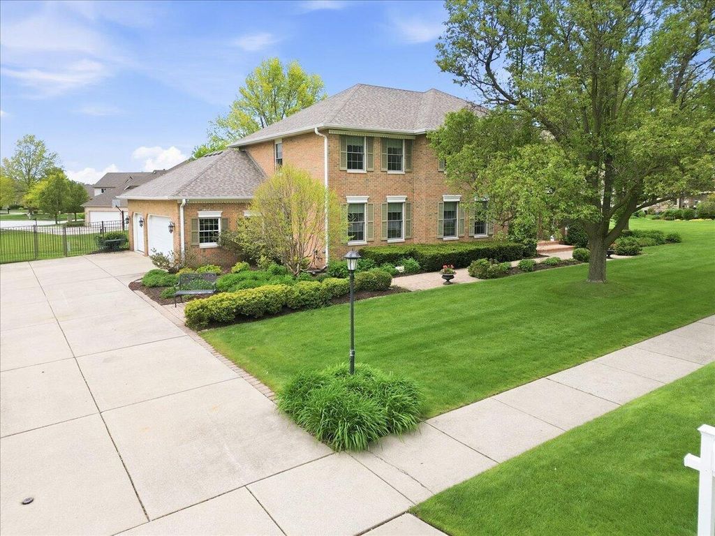 Photo of 10204 Devonshire Lane, Munster, IN 46321 (MLS # 838853)