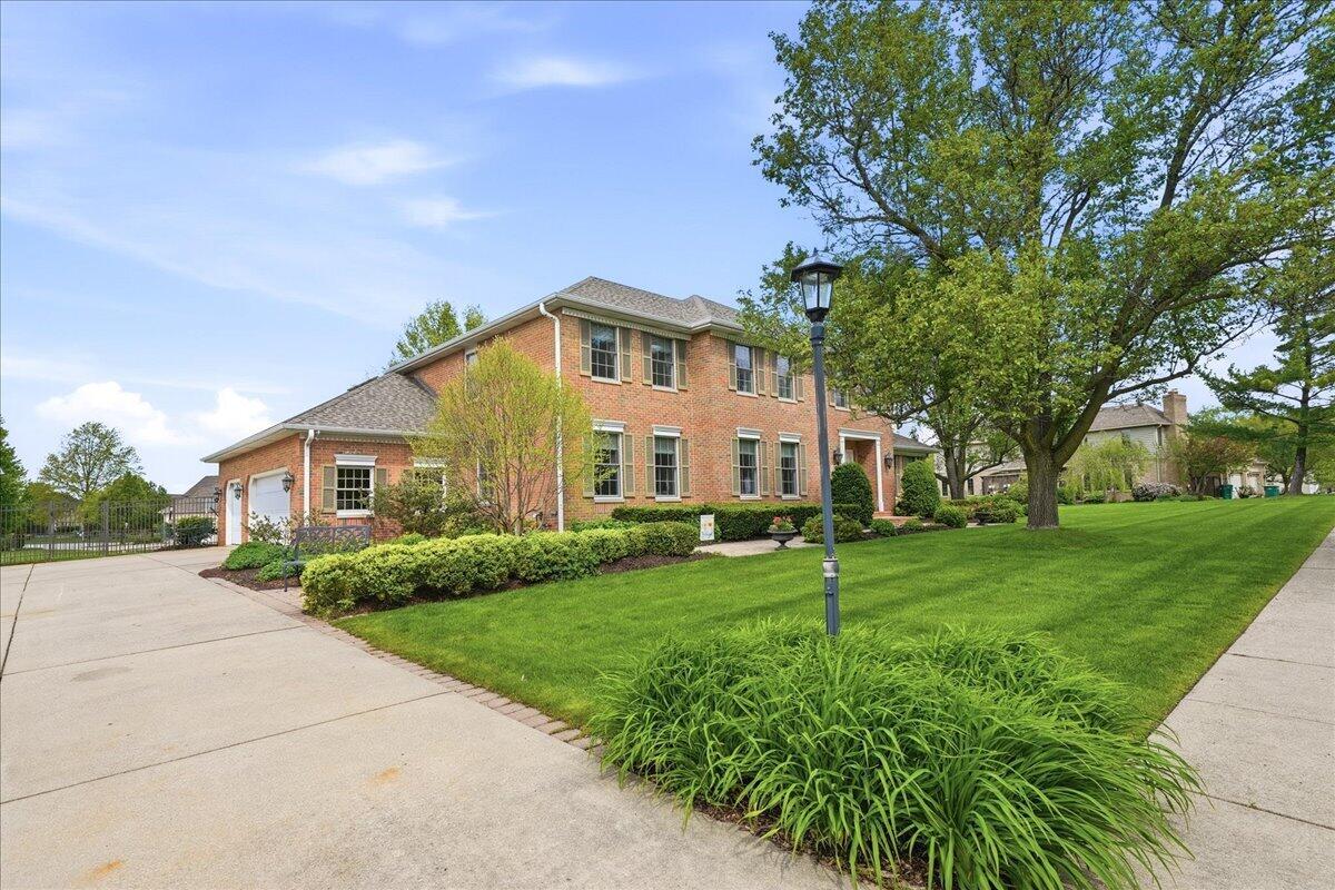 10204 Devonshire Lane