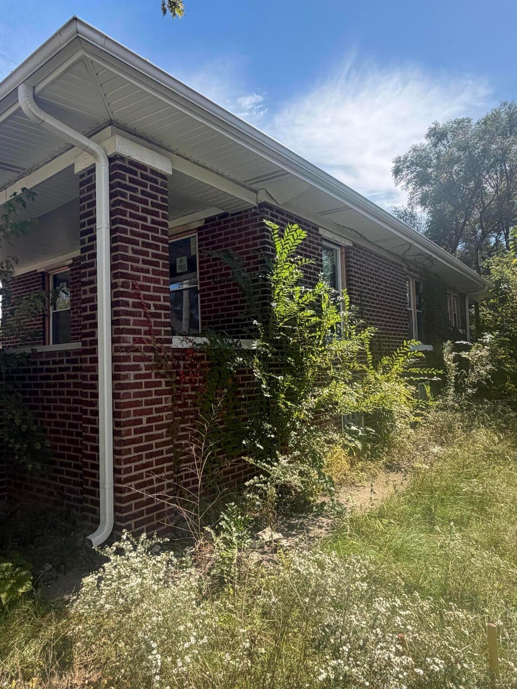 Photo of 225 W 37th Avenue, Gary, IN 46408 (MLS # 846684)