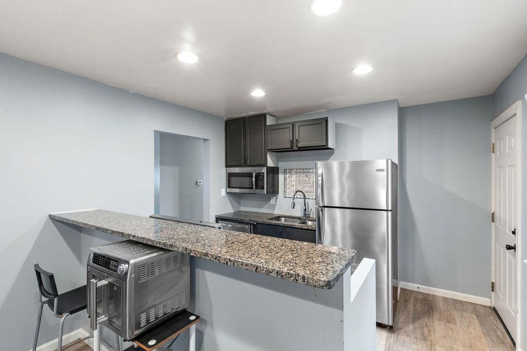 Photo of 8014 Chase Place, Merrillville, IN 46410 (MLS # 835006)