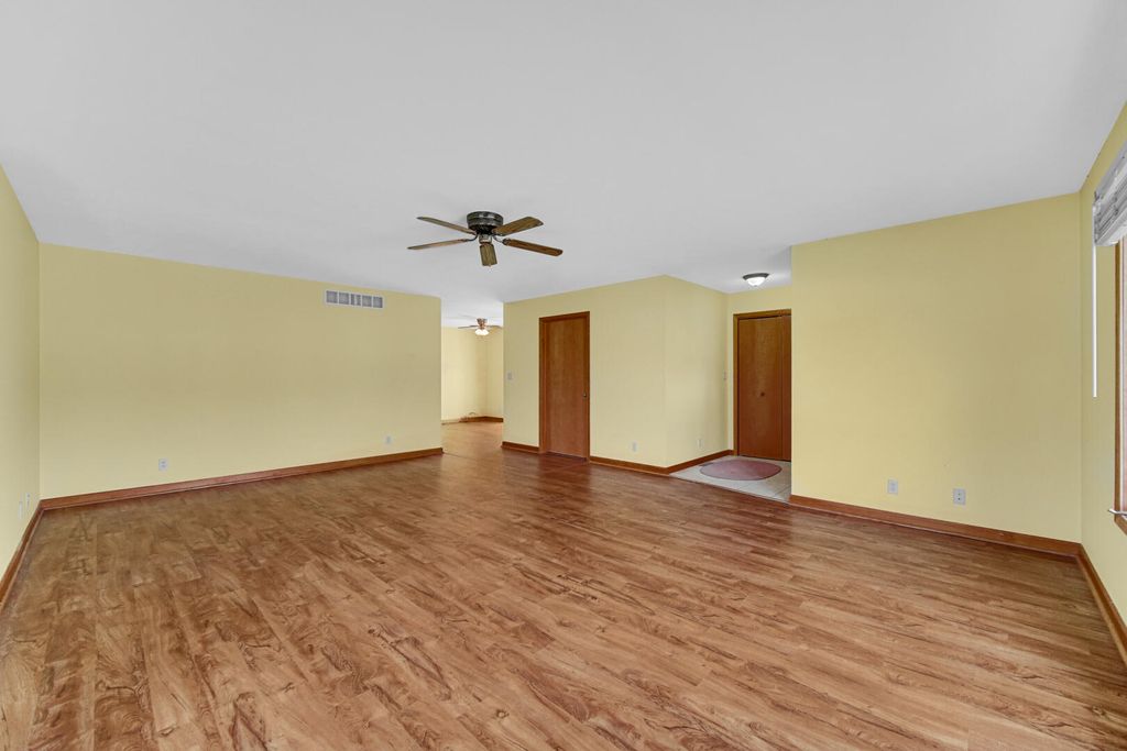 Photo of 118 Sagamore Parkway, La Porte, IN 46350 (MLS # 837594)