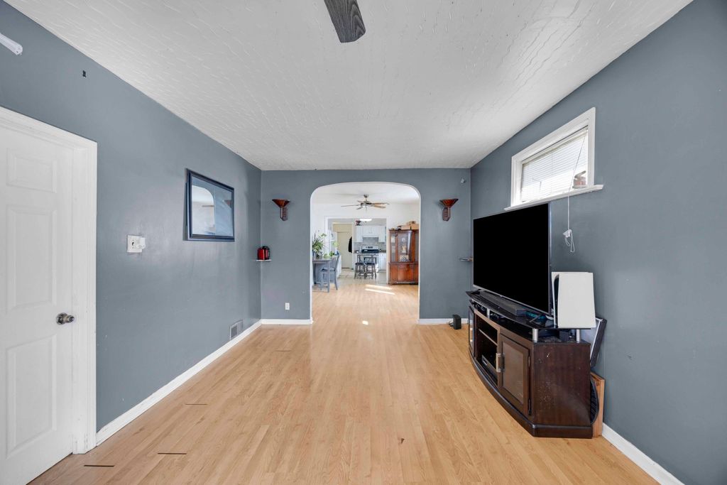 Photo of 951 Wilcox Street, Hammond, IN 46320 (MLS # 829419)
