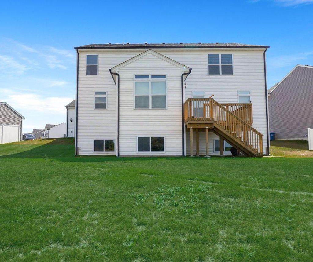 Photo of 8772 Potomac Way, Lowell, IN 46356 (MLS # 836365)