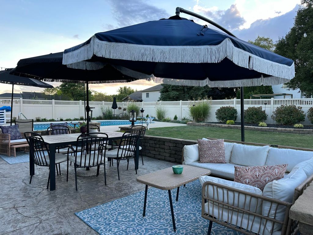 Photo of 10446 W Magoun Drive, Saint John, IN 46373 (MLS # 835933)