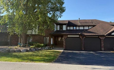 5015 Spinnaker Lane Unit C, Crown Point, IN 46307 - #: 827915