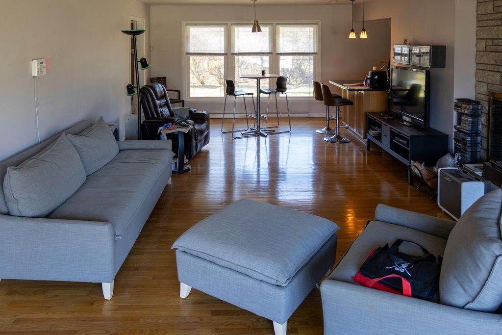 Photo of 6452 W Taft Street, Merrillville, IN 46410 (MLS # 833737)