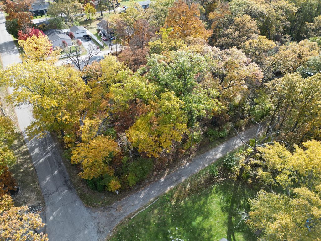 Photo of 14500 Fairbanks Street, Cedar Lake, IN 46303 (MLS # 834426)