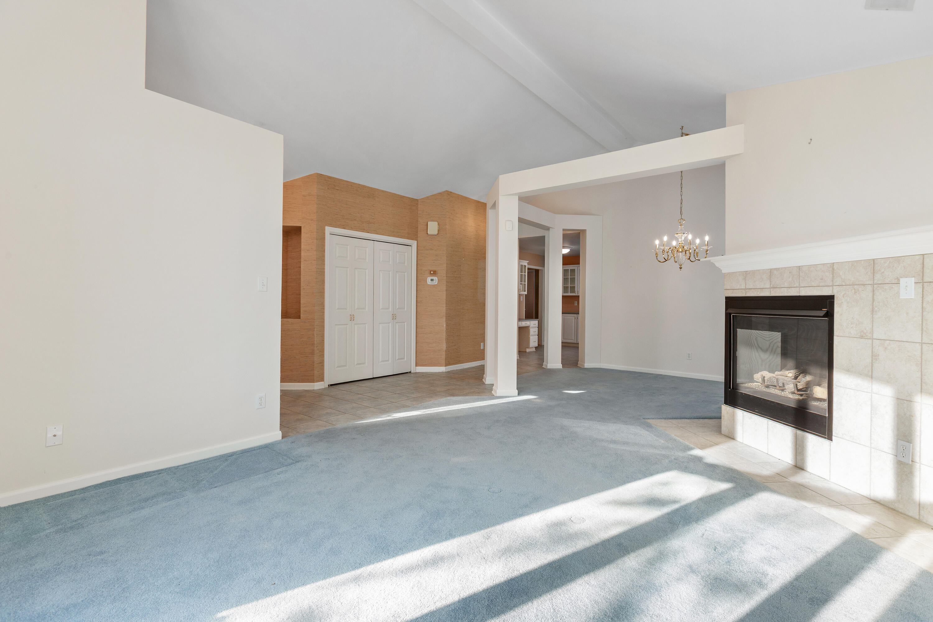 1513 Glen Eagles Drive