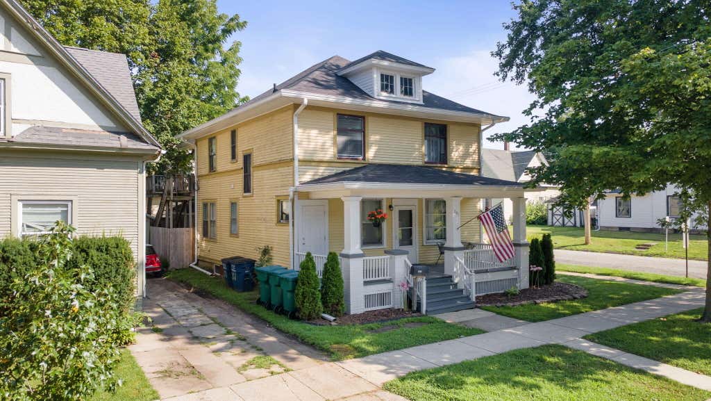 Photo of 201 Maple Avenue, La Porte, IN 46350 (MLS # 843619)