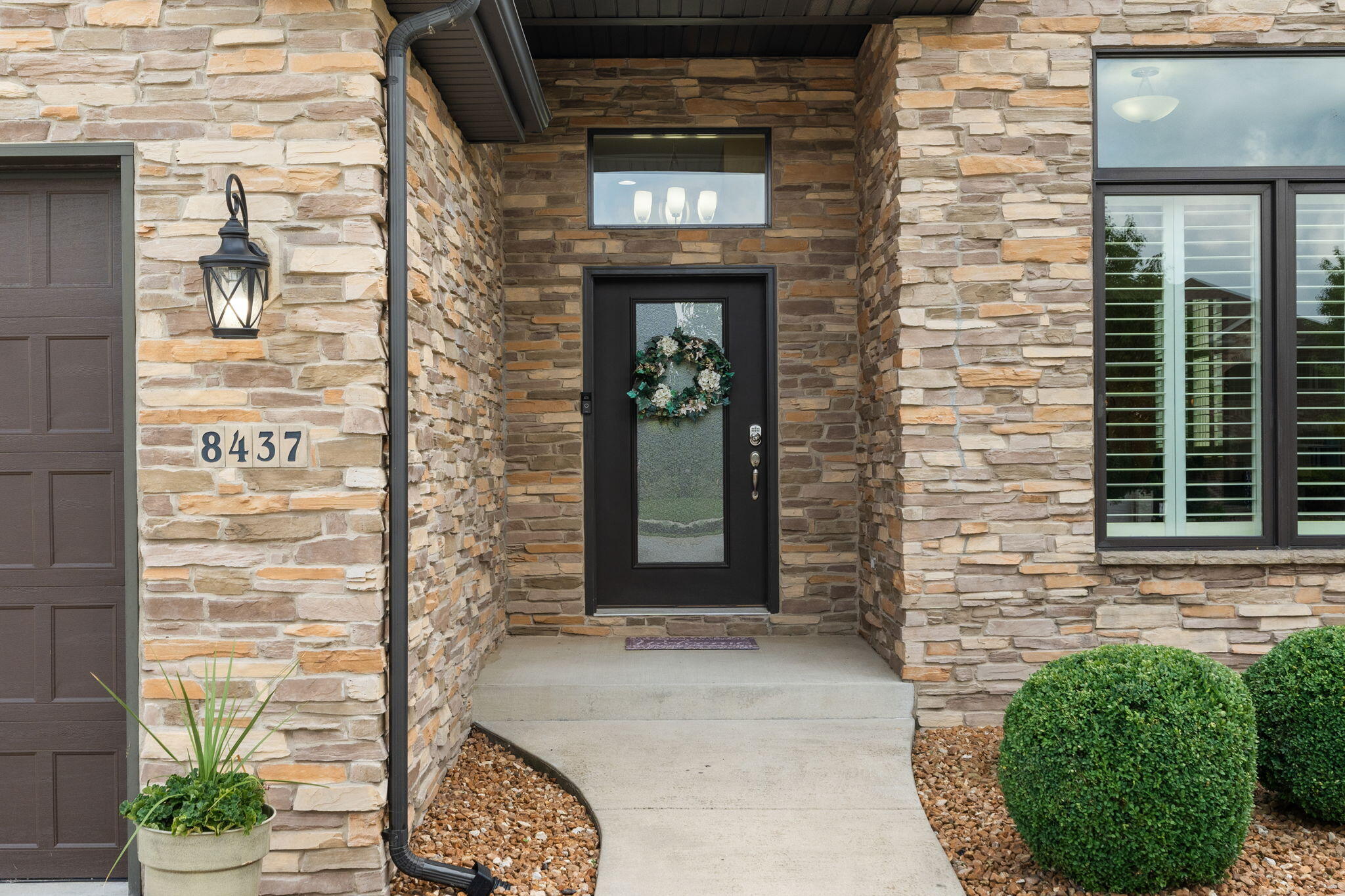 8437 Willow Haven Drive