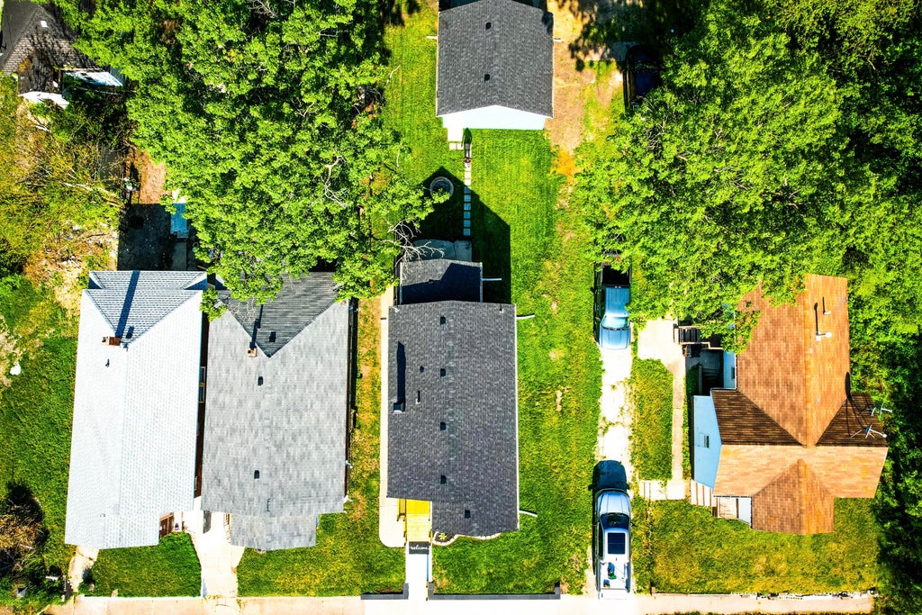 Photo of 4537 Pierce Street, Gary, IN 46408 (MLS # 840174)