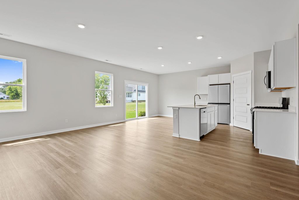 Photo of 139 Cressmoor Boulevard, Hobart, IN 46342 (MLS # 835898)