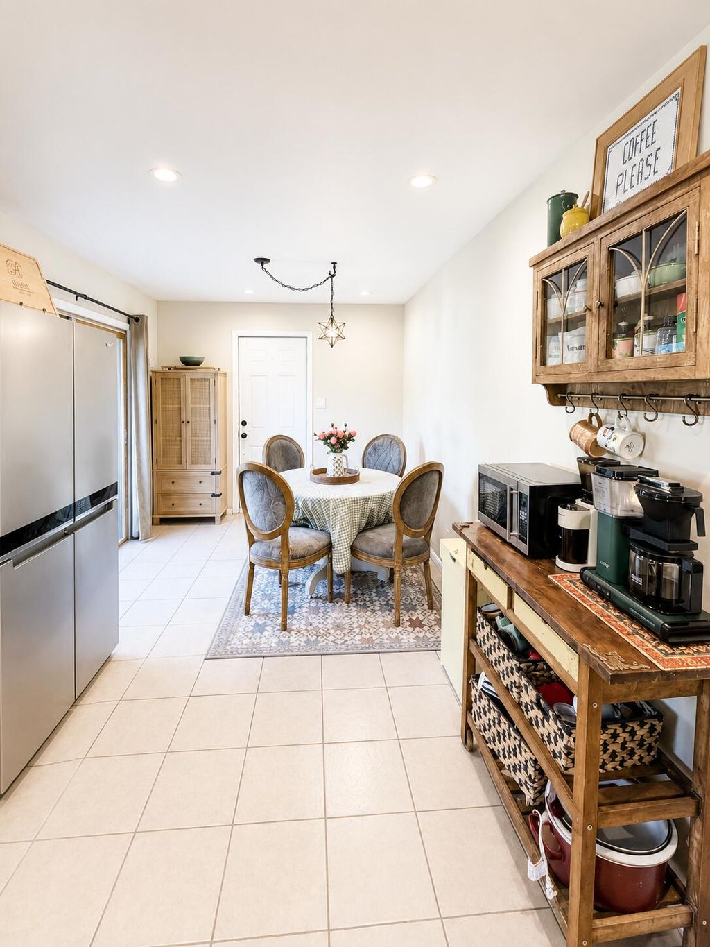 Photo of 9375 Roosevelt Place, Crown Point, IN 46307 (MLS # 842733)