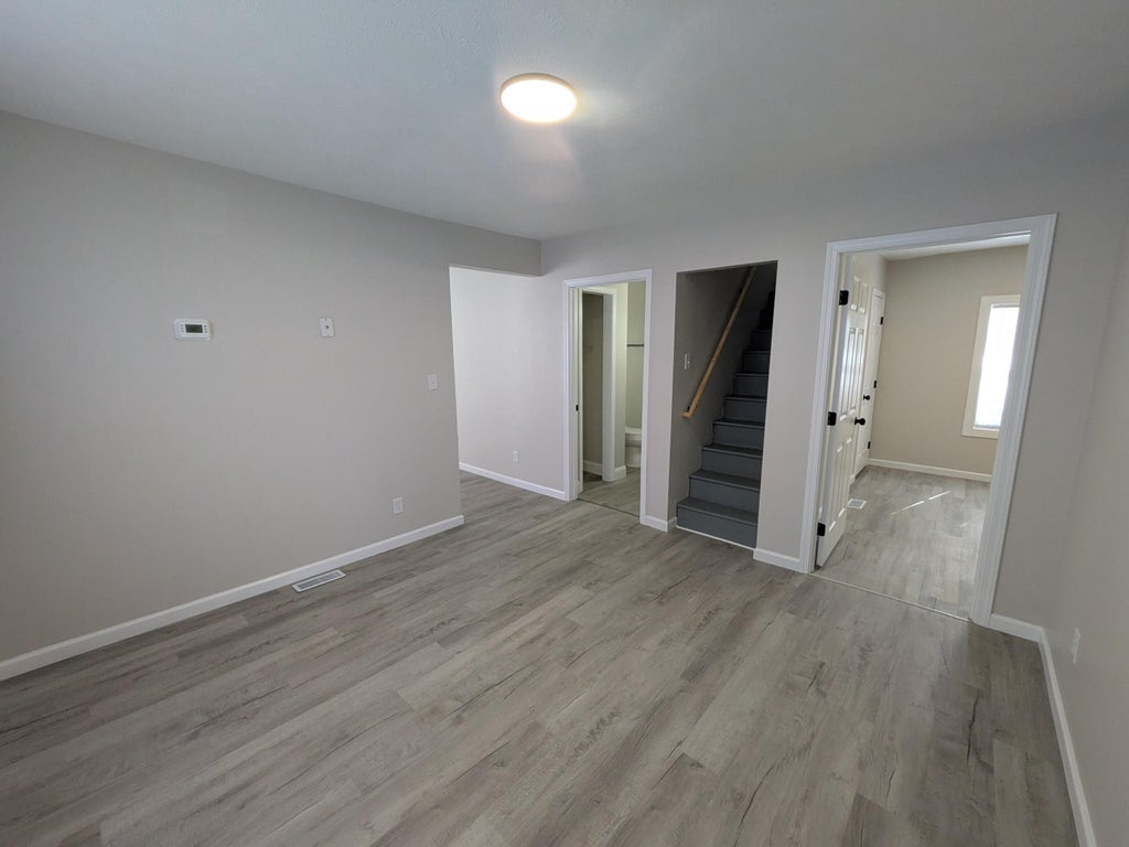 Photo of 428 N Carroll Avenue, Michigan City, IN 46360 (MLS # 846827)
