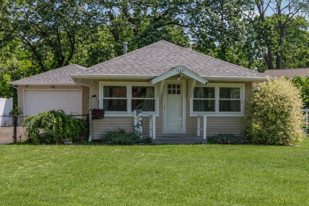 Photo of 13861 Butternut Street, Cedar Lake, IN 46303 (MLS # 837550)