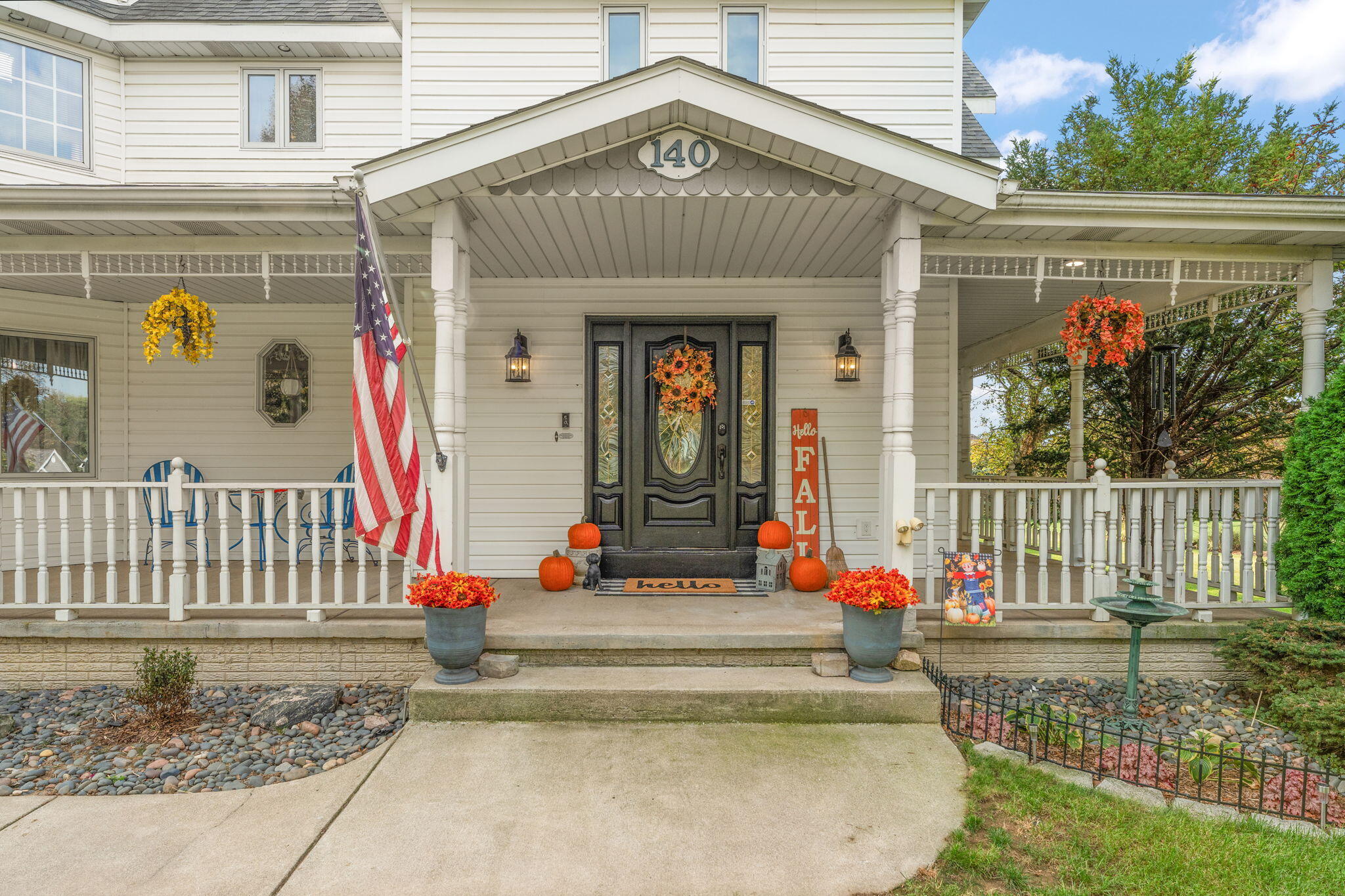 Valparaiso, Indiana 46385, United States, 5 Bedrooms Bedrooms, ,5 BathroomsBathrooms,Residential,Active,231073