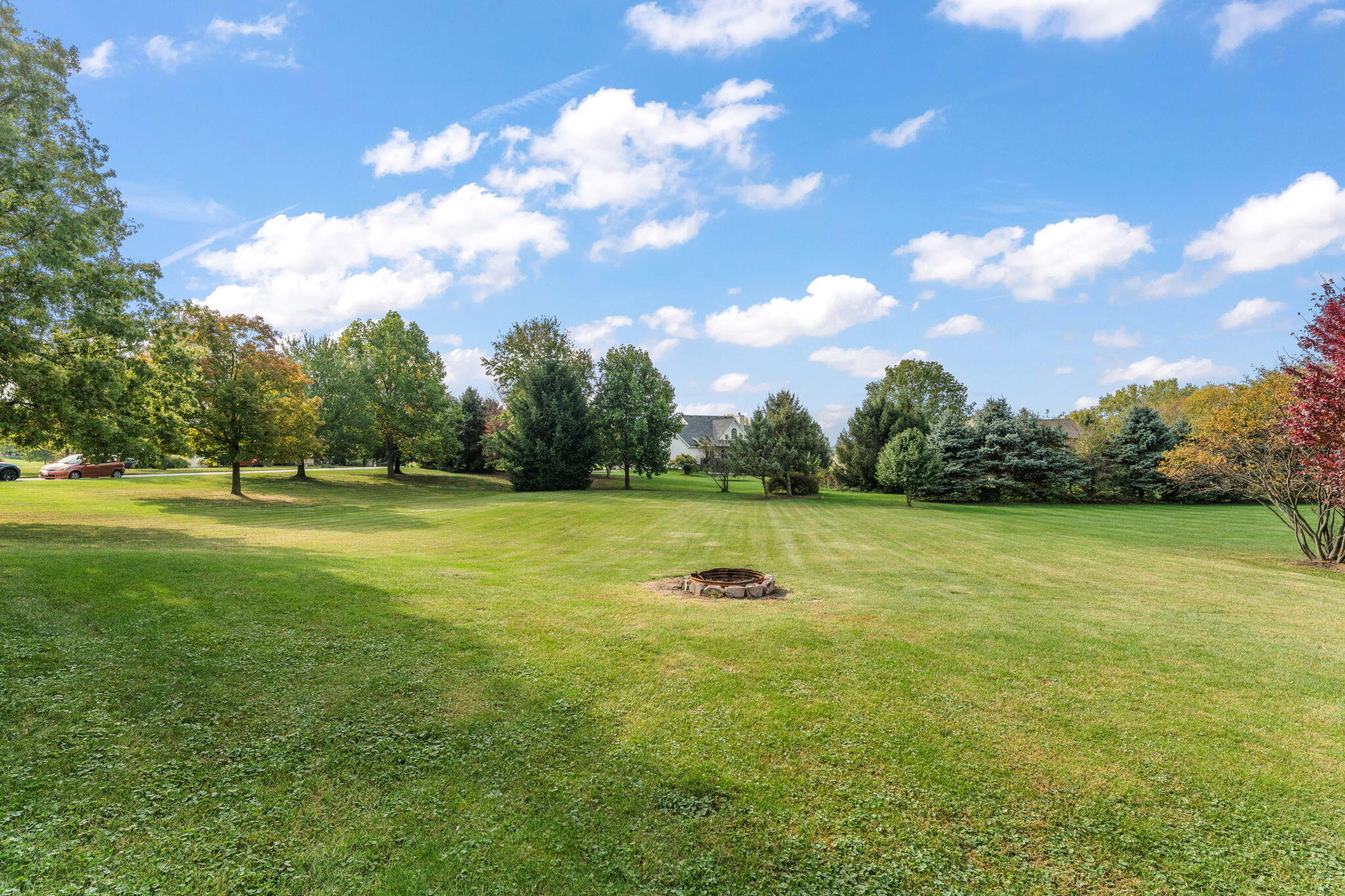 Valparaiso, Indiana 46385, United States, 5 Bedrooms Bedrooms, ,5 BathroomsBathrooms,Residential,Active,231073