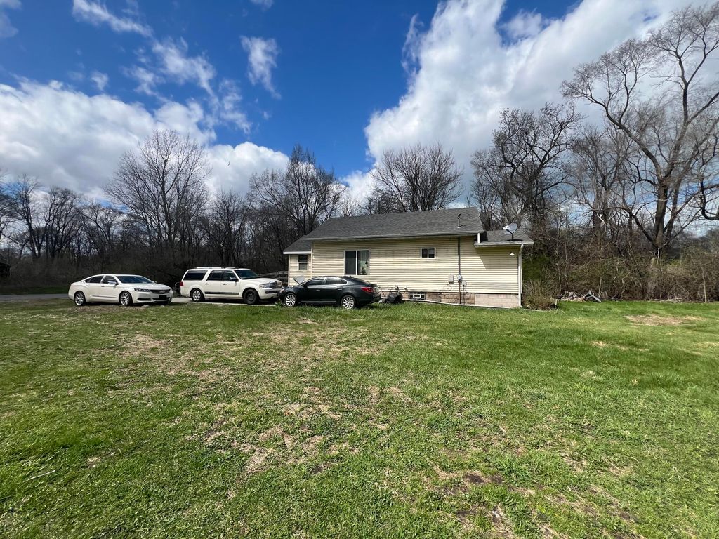 Photo of 1313 Durbin Street, Gary, IN 46406 (MLS # 837276)