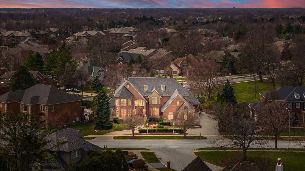 Photo of 10224 Cherrywood Lane, Munster, IN 46321 (MLS # 836814)