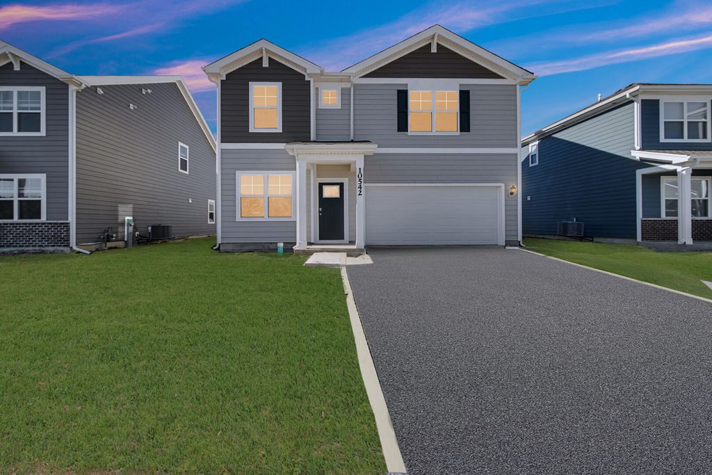 Photo of 10542 Morse Place, Crown Point, IN 46307 (MLS # 834659)