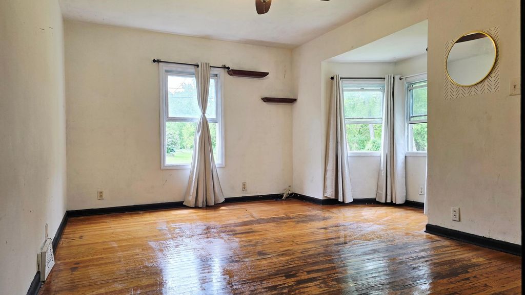 Photo of 2207 N County Line Road, Portage, IN 46368 (MLS # 839584)