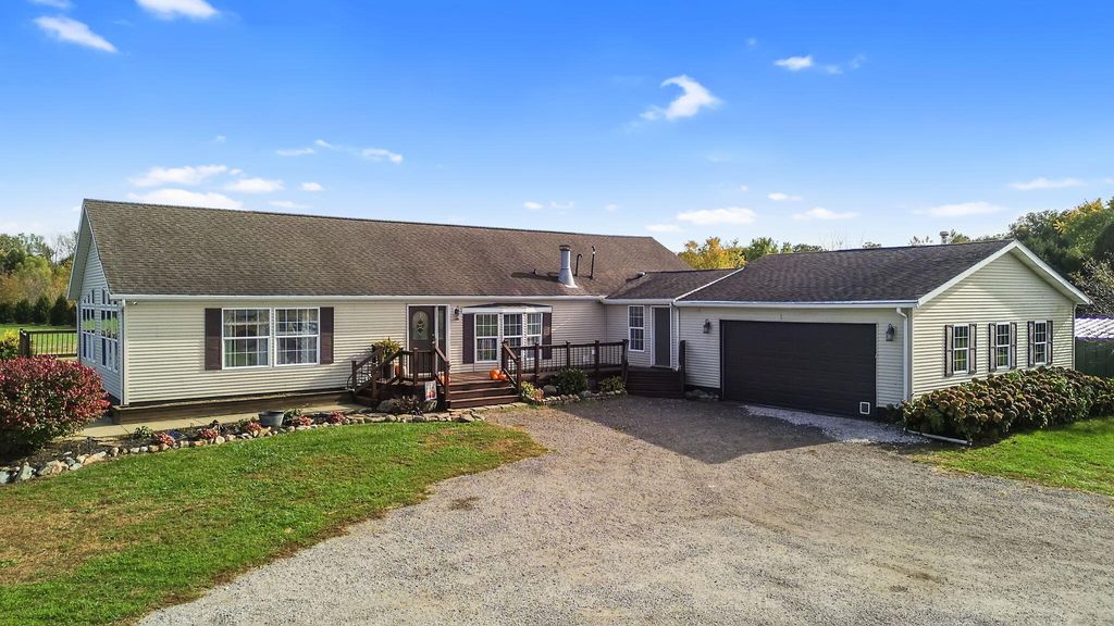 Photo of 7459 N 100 W, Rensselaer, IN 47978 (MLS # 829926)