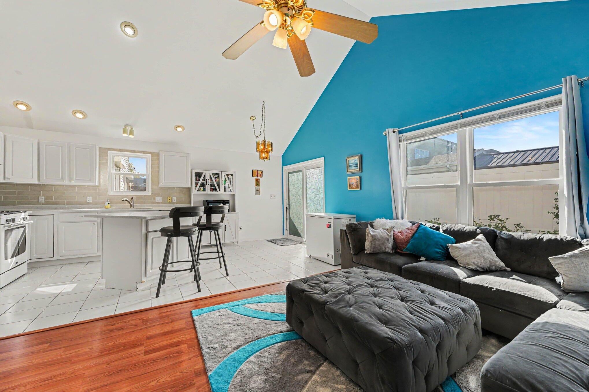 452 Edgewater Drive
