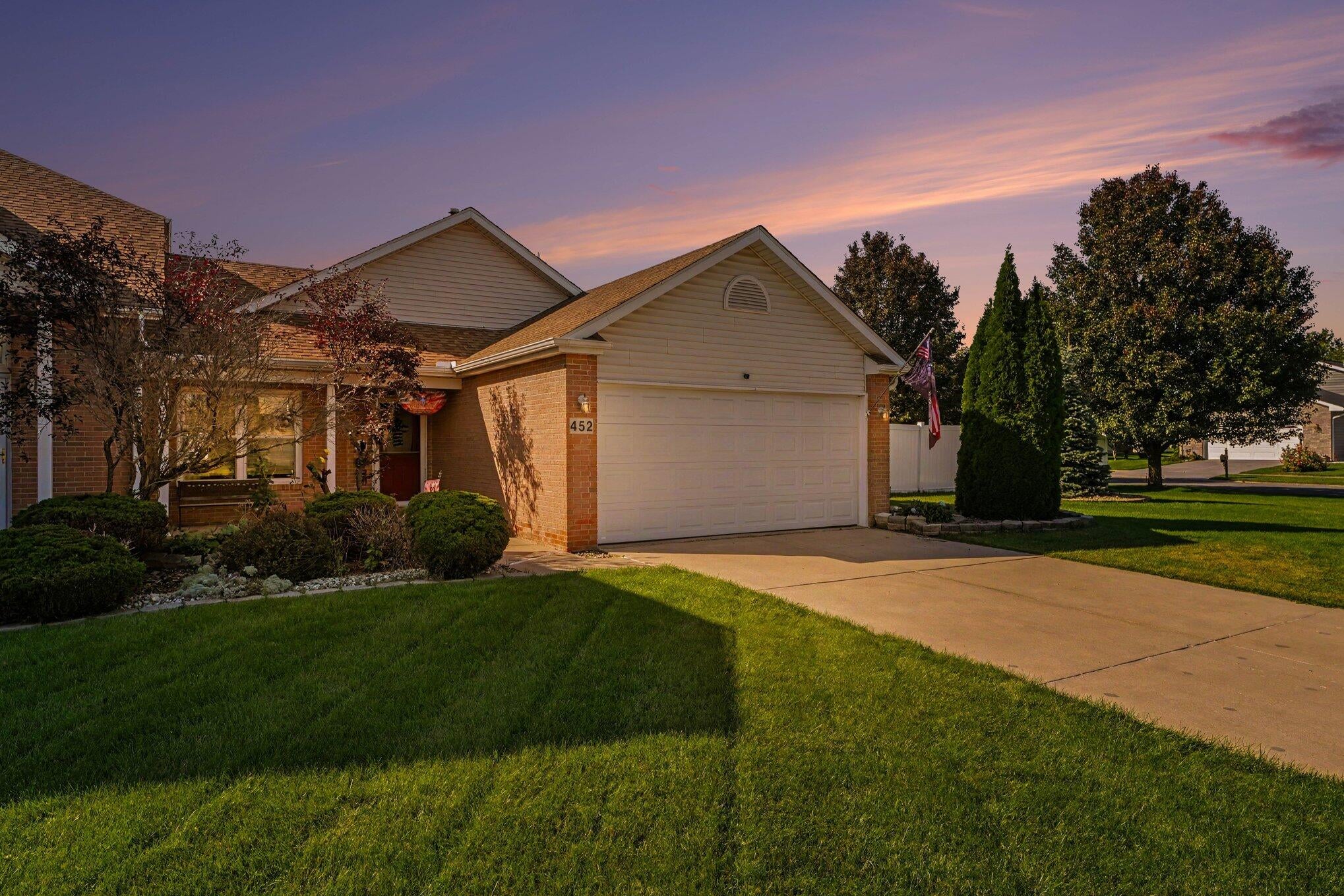 452 Edgewater Drive